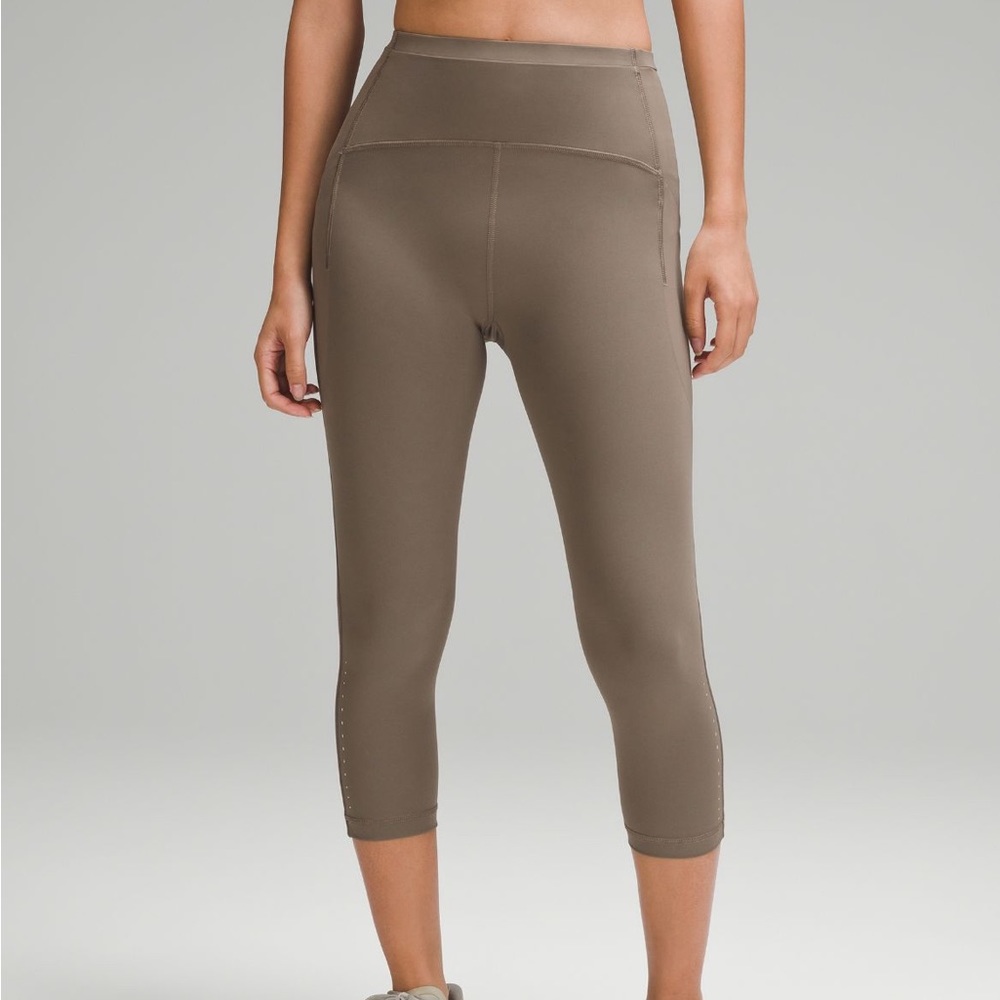 Swift Speed HR Crop 21”